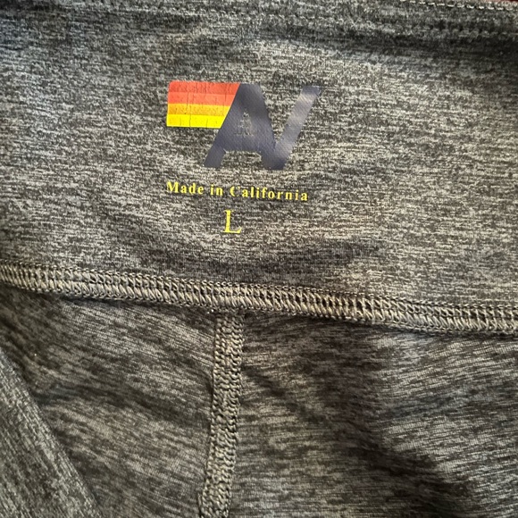 Aviator Nation Bolt Crop Leggings - Picture 5 of 7